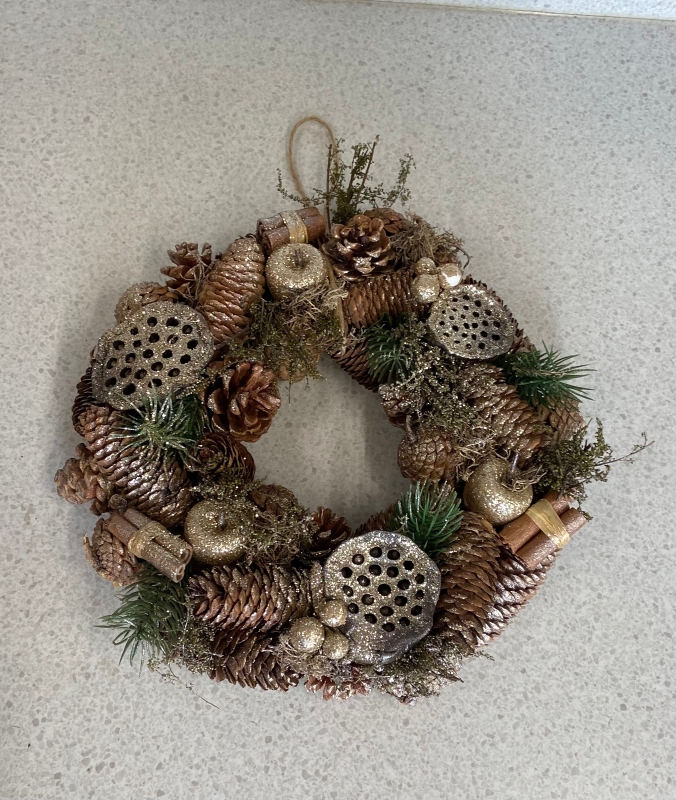 Dried Gold Sparkle Door Wreath